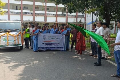 Dedicated dustbins and special tipper vehicles for puja pandals were flagged off