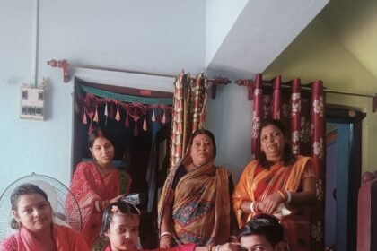 9e6f07e9 47c4 42d0 ae93 b3024c65fb4fBhai Dooj was celebrated with love and affection between brothers and sisters. Bhayer Kapale Dilam Fonta Yam Dwaare Padlo Kanta