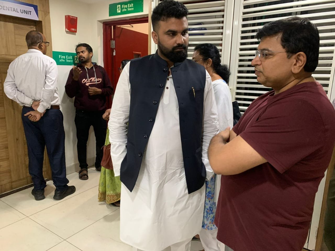 Om Shankar Gupta met businessman Radheshyam Sahu who was injured in the Jackfruit Mod firing incident