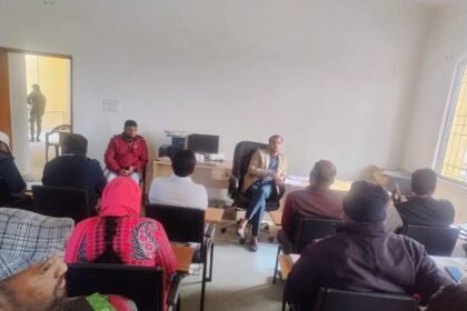 A review meeting was held under the chairmanship of BDO in the block auditorium regarding MNREGA and Panchayat wise expenditure 1