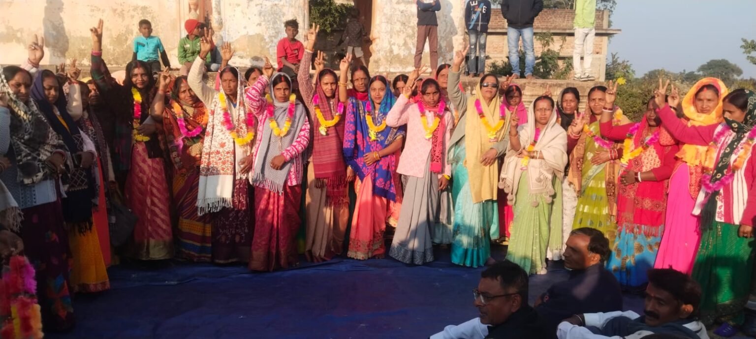 Santosh Thakur and Meena Devi became the block presidents of Rashtriya Nai Mahasabha Ichak
