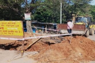 The contractor stopped the construction of a road being built at a cost of seventy two lakh rupees