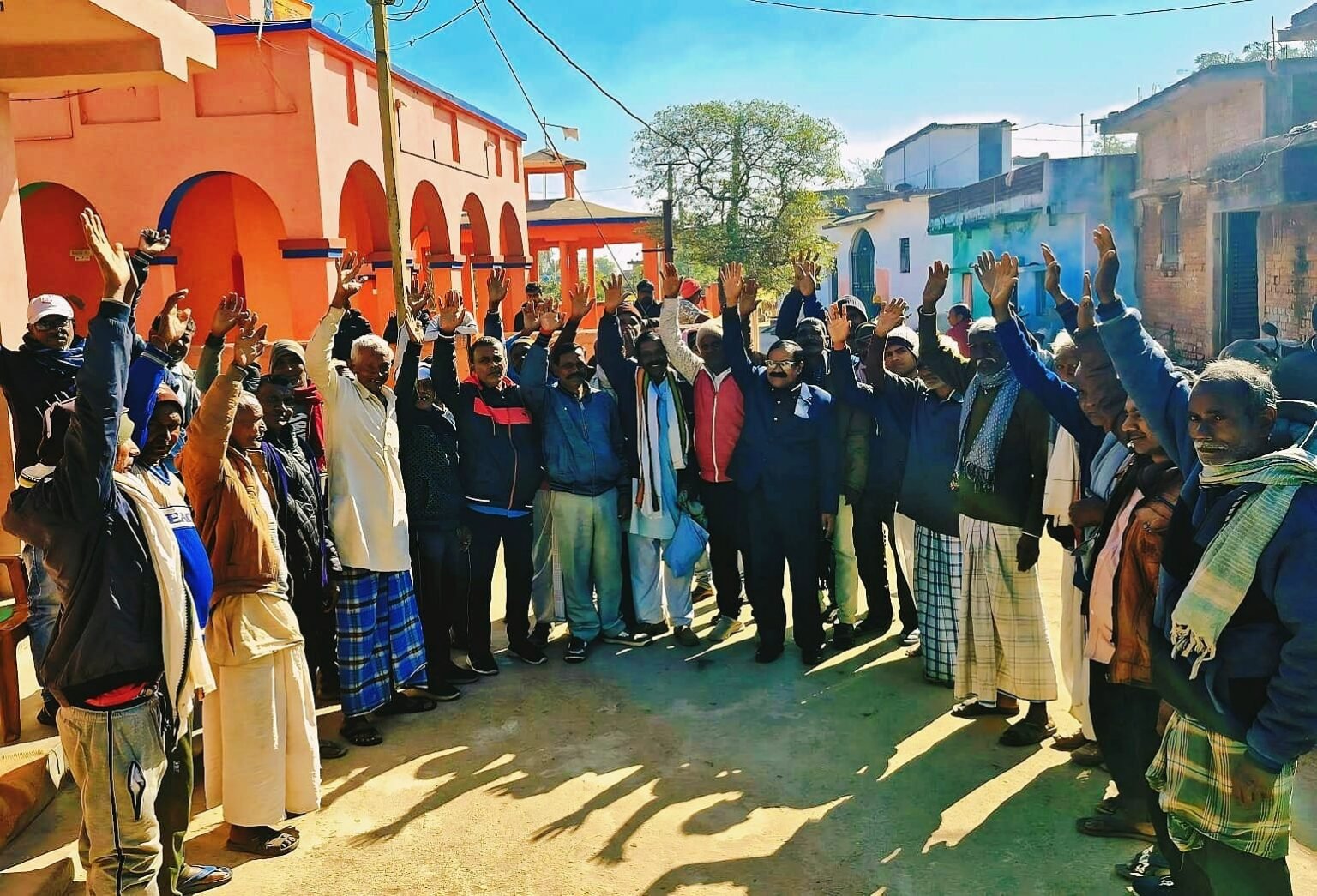 All the communities of Hazaribagh Ichhak Gunja unanimously resolved not to organize death feasts