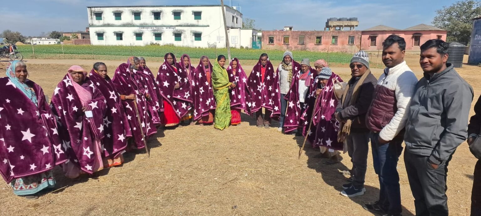 Blankets were distributed under the leadership of the head in Barka Khurd