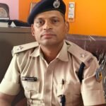 In Barhi Sub Inspector and Station House Officer Binod Kumar appealed to inform the police if you leave your home