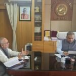 MLA Manoj Yadav met the Deputy Commissioner regarding the repair of street lights in Barhi