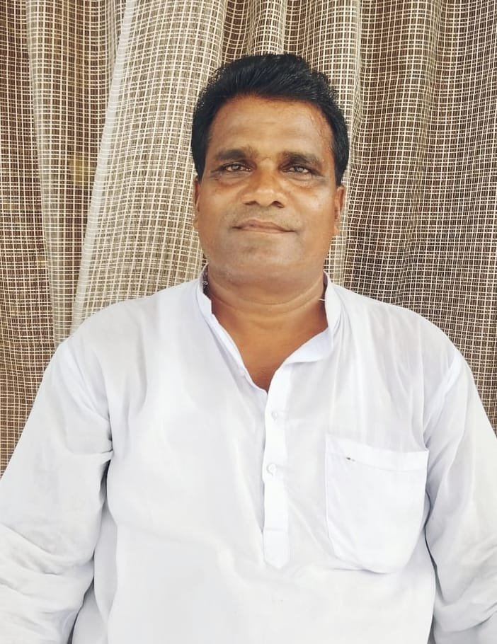 Mukhiya Dharmendra Chaudhary wrote a letter to the Railway Minister of the Government of India demanding to make Lalgarh Bihar Halt a full station