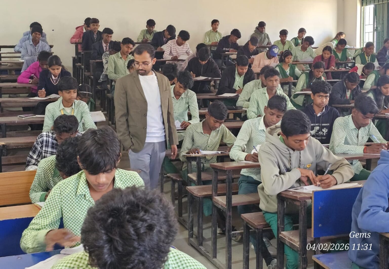 Jaipal Mahato inspected the Matriculation Intermediate examination centers as BDO