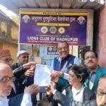 Madhupur installs water chiller machines for public use praises trust